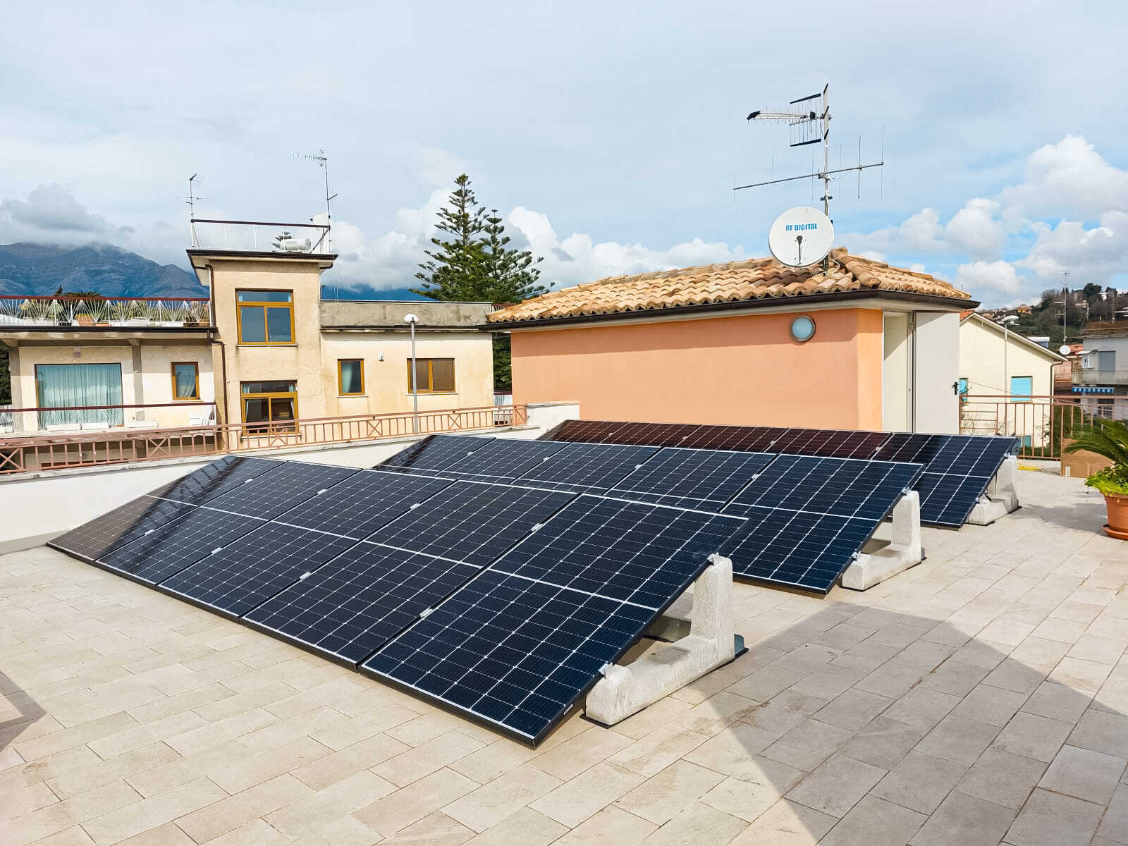 Energy Easy srl - Minturno - Italy