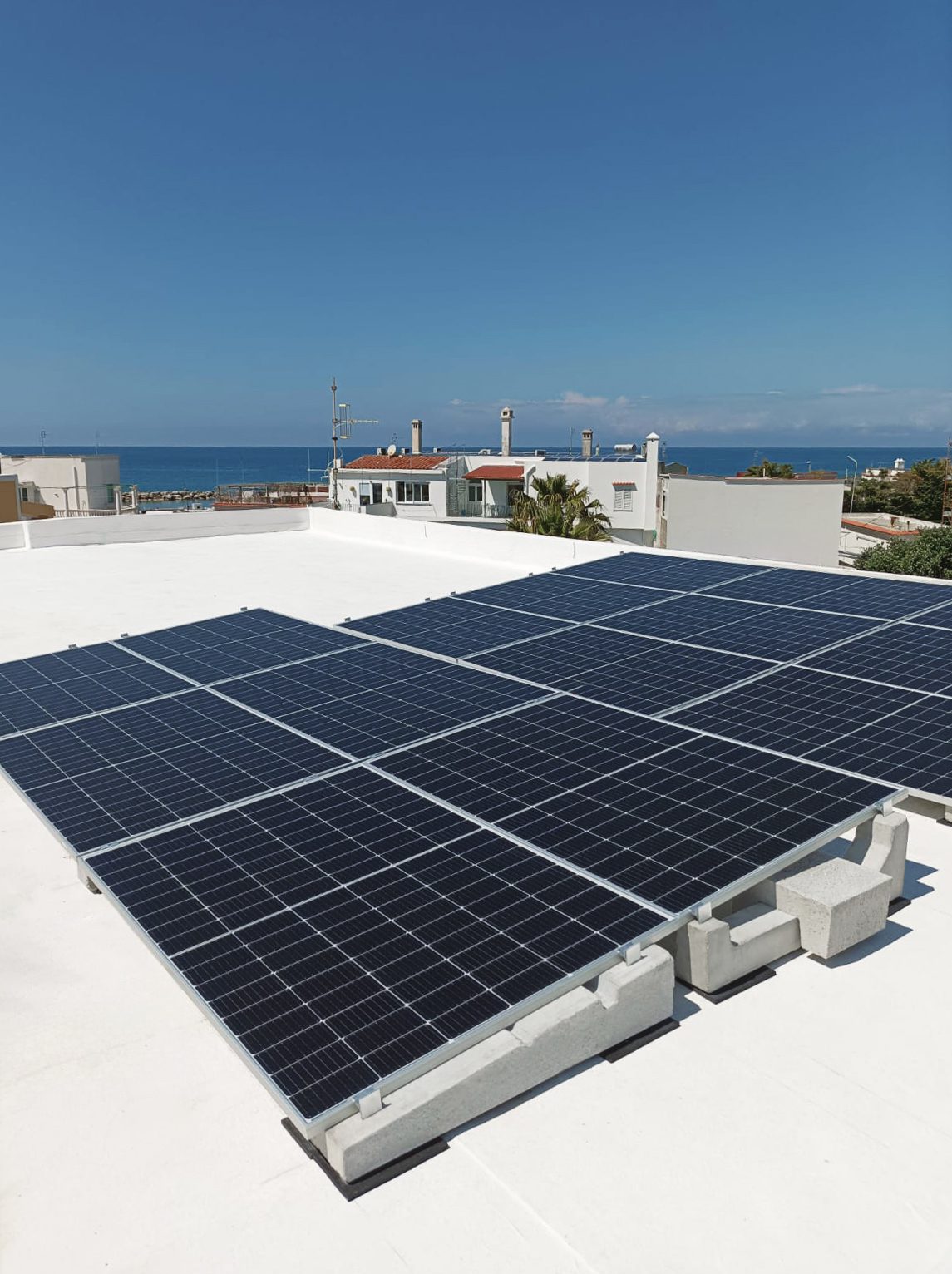 ELECTRO PROJECT - Ischia, Italia